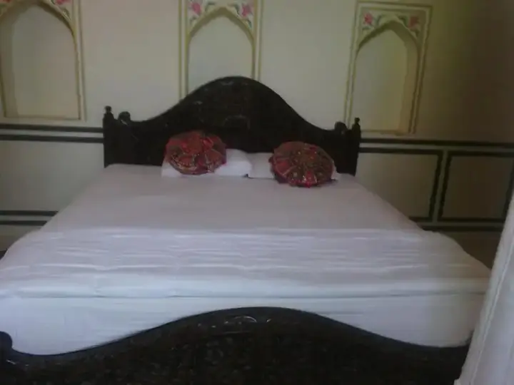 Навалгарх: Hotel Royal Rest