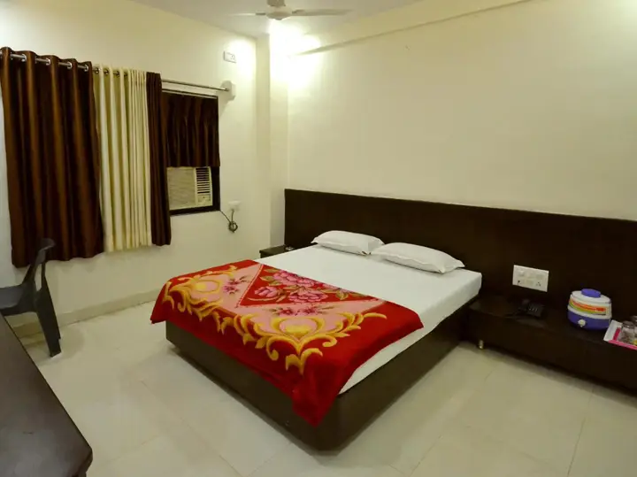 Ширди: Hotel Bandhan