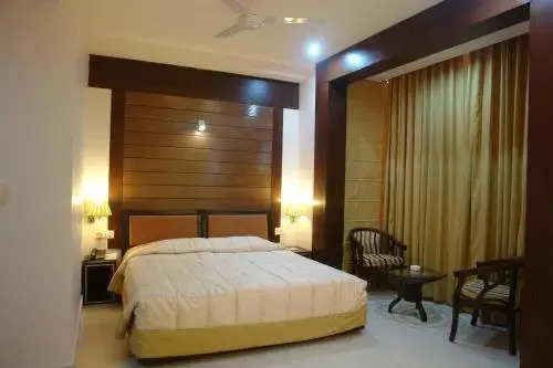 Сахаранпур: Hotel Royal Residency