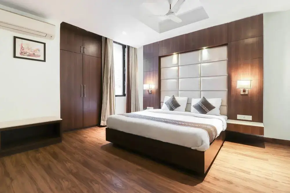 Канпур: The Millionaire Suites