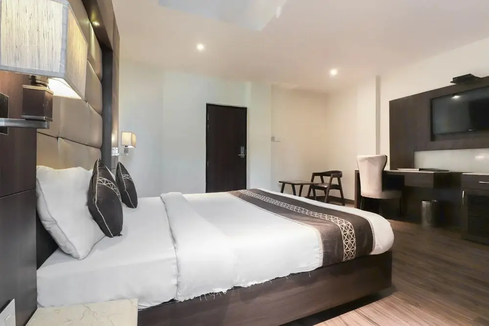 Канпур: The Millionaire Suites