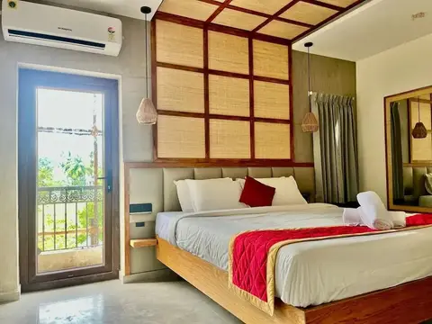Castle Service Apartment — фото 1
