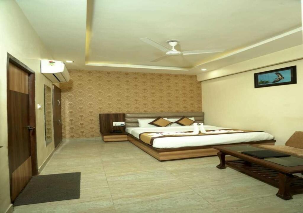 Фатехпур-Сикри: Hotel Maggo