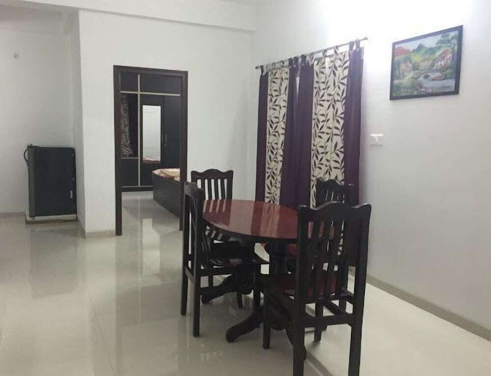 Хидерабад: Prestige service apartment