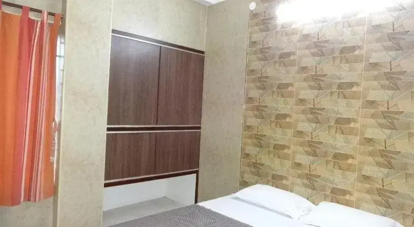 Пудучерри: Hotel Aditya