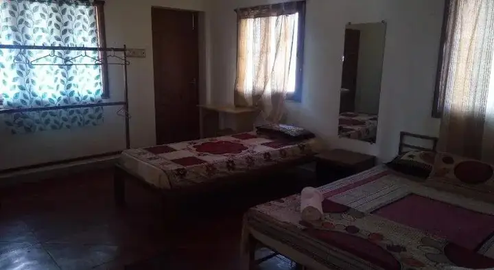 Пудучерри: Nila Home Stay cv