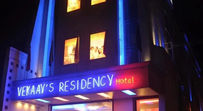 Vekaay's Residency Hotel — фото 1