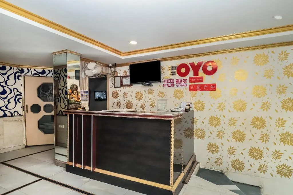 Нью-Дели: OYO 22135 Hotel Kanishka Palace