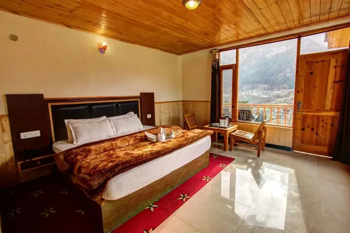 Манали: Hotel Mountain Face by Snow City Hotels