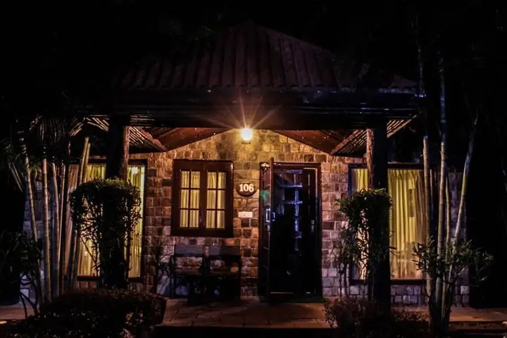 Наинитал: Jungle Leela Resort