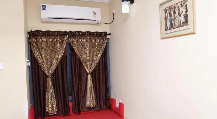 Нагпур: Shivam Apartment