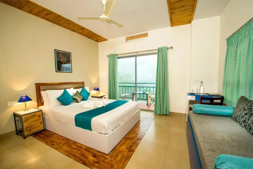 Муннар: Mistletoe Homestay & Cafe