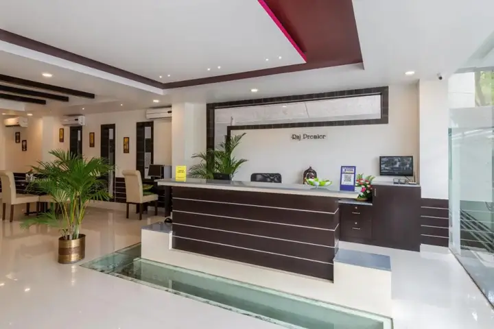 Бангалор: Treebo Raj Premier, Indiranagar