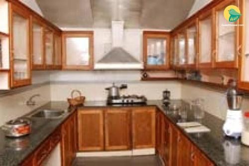 Кумараком: Amrutham Houseboat 2