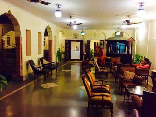 Джайпур: Chirmi Palace - A Heritage Home (Estd. 1884) - A Unit of Giggle Stays