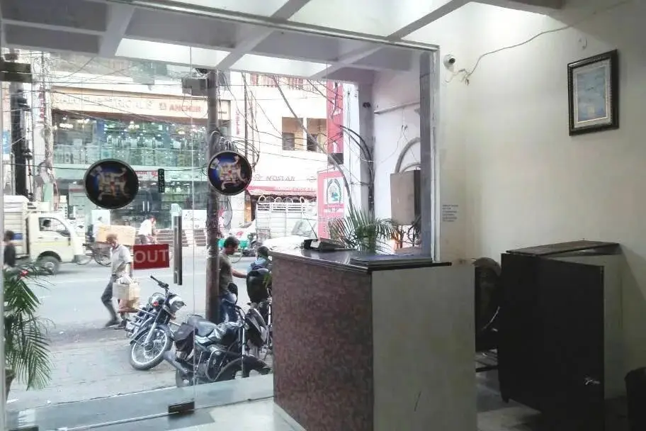 Лакхнау: Hotel Amar Prem
