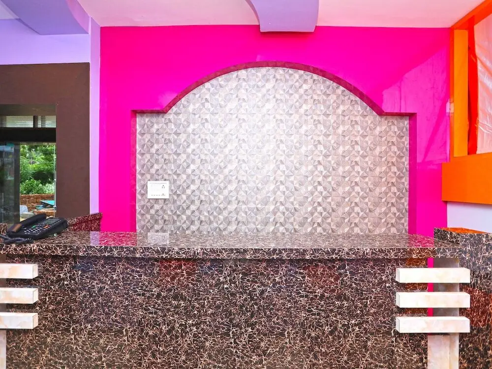 Пури: Hotel Galaxy International