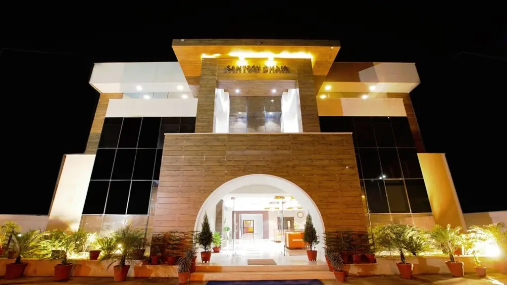Вриндаван: Hotel Santosh Dham