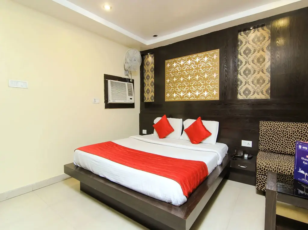 Лакхнау: OYO 2000 Hotel Yash