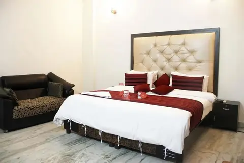 OYO Rooms Noida Sector 71 WP Block — фото 1
