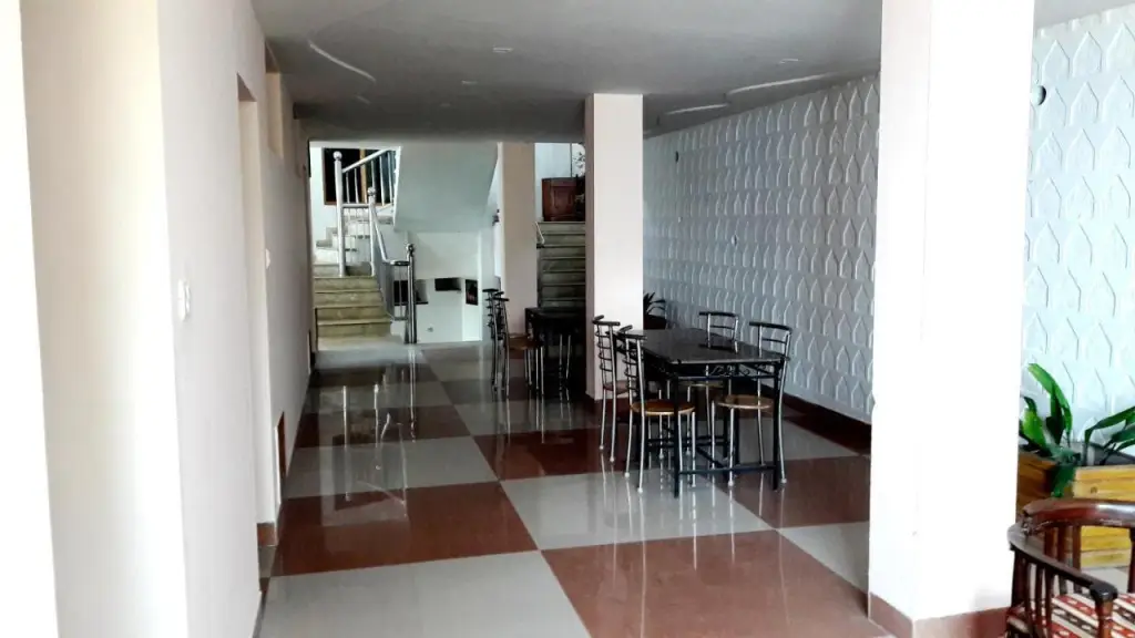 Массури: OYO 1679 Value Hotel