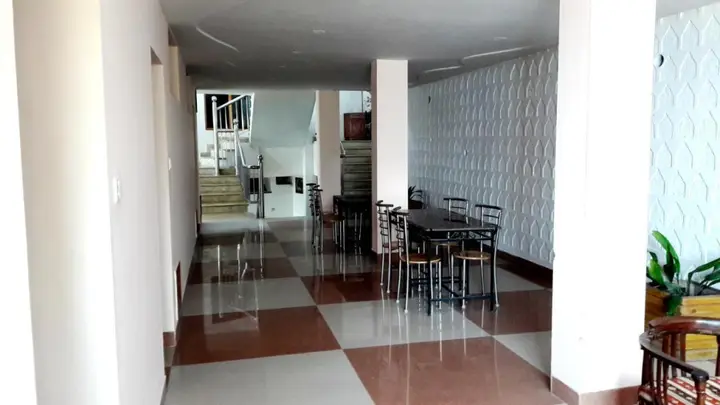 Массури: OYO 1679 Value Hotel