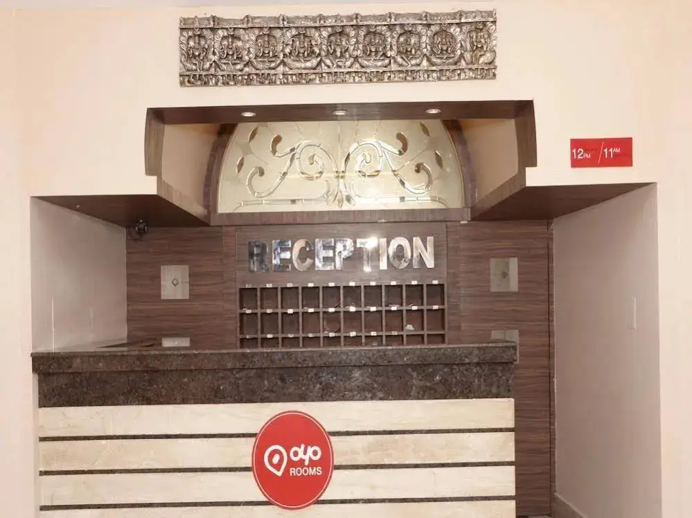 Лакхнау: Hotel Bandhan