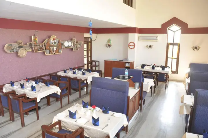 Лонавала: Valvan Village Resort