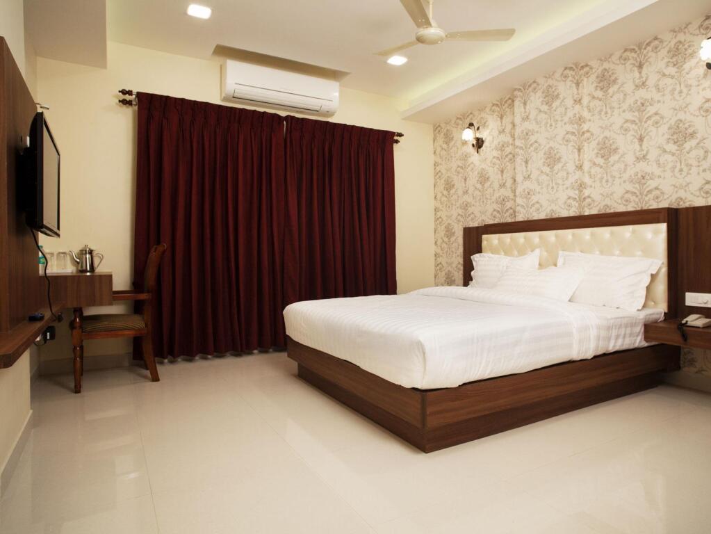 Коллур: Hotel Mahalakshmi Residency
