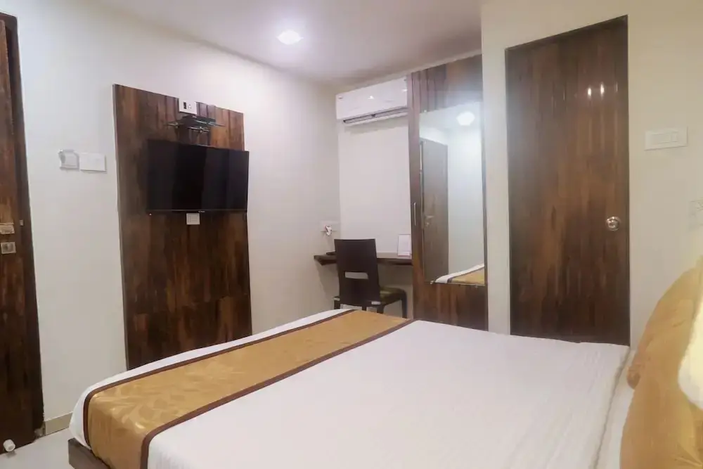 Мумбаи: OYO 4186 Hotel Oyster