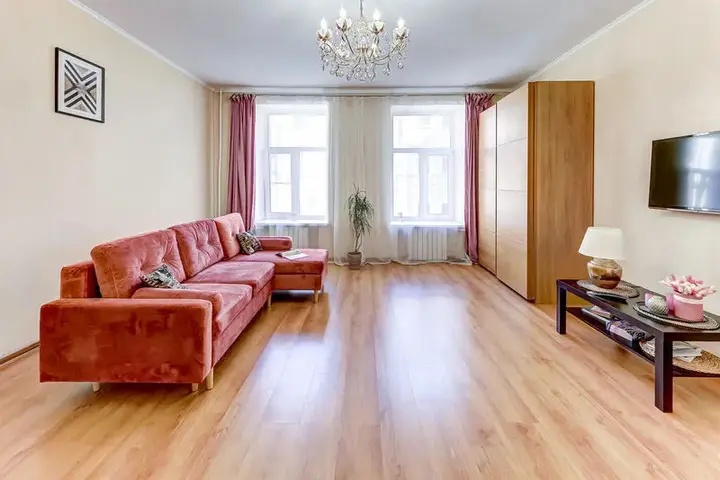 Санкт-Петербург: Apartments Bud kak doma on Nevskiy avenue, bld. 53