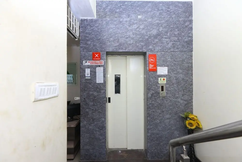 Ченнаи: OYO 2612 Hotel Fiesta House