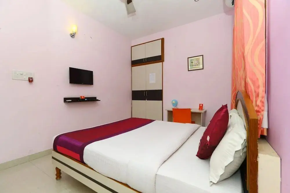 Ченнаи: OYO 2612 Hotel Fiesta House