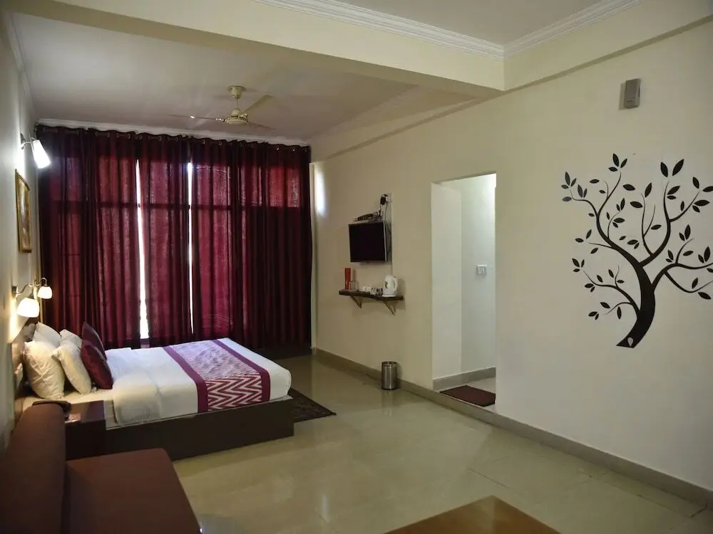 Солан: Neovedic Resort by OYO Rooms
