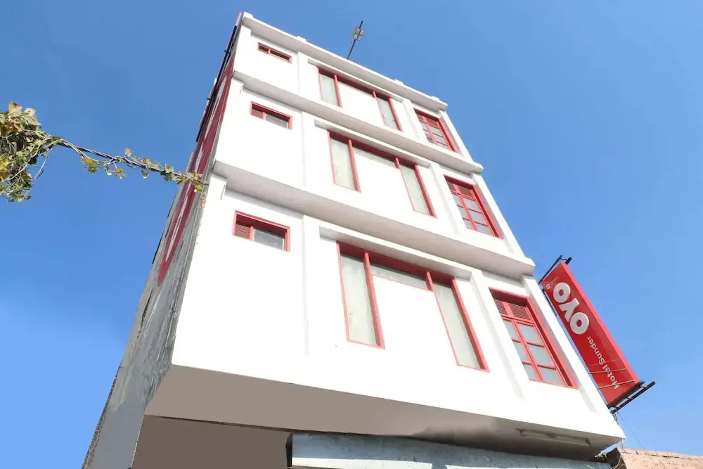 Лудхиана: OYO 3145 Hotel Seven Inn