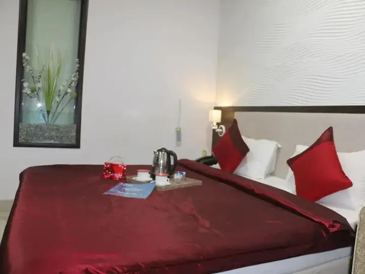 Райпур: OYO Rooms Pandri Main Road
