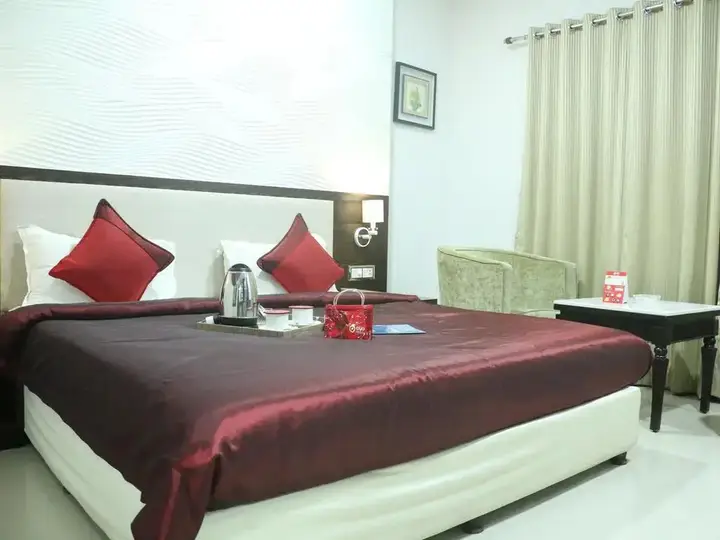 Райпур: OYO Rooms Pandri Main Road