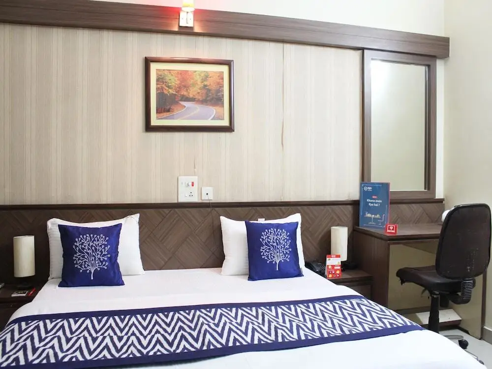 Пантнагар: OYO 2824 Hotel Aroma Classic
