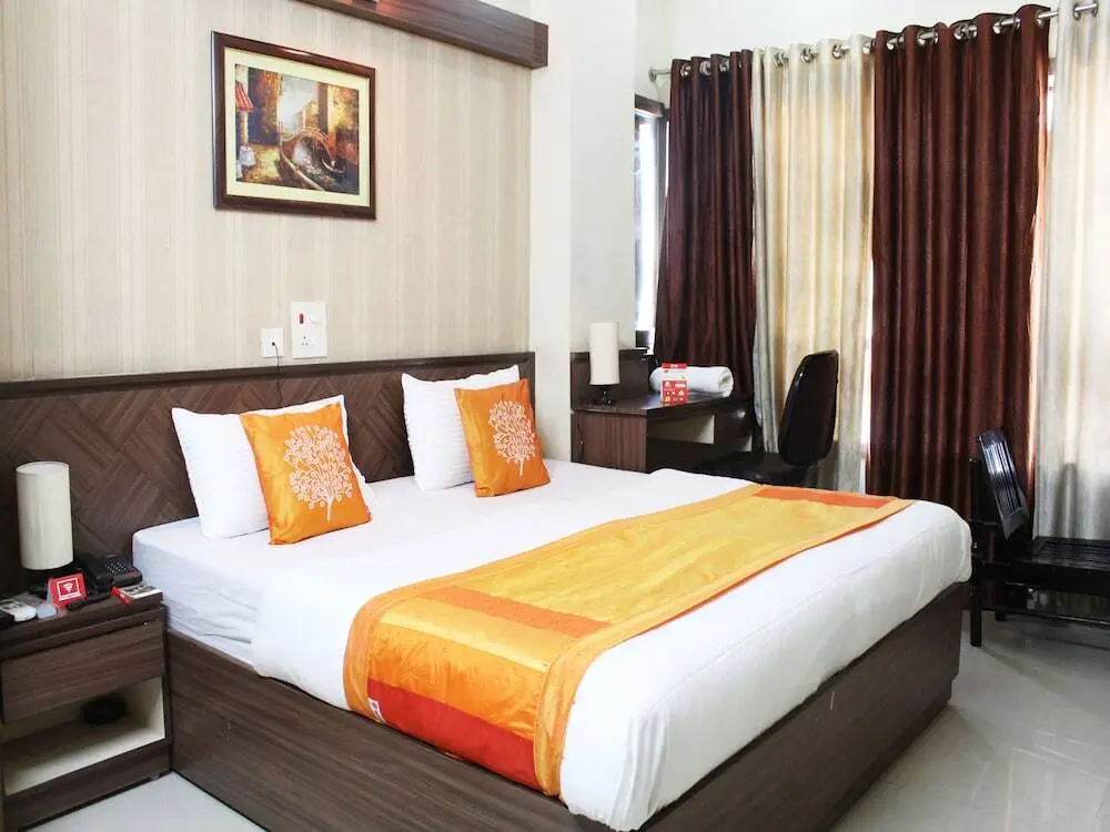 Пантнагар: OYO 2824 Hotel Aroma Classic