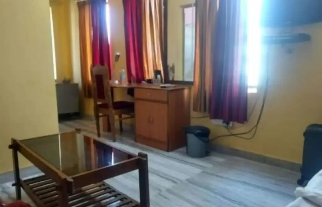 Бхубанешвар: OYO Rooms Rajmahal Square 2