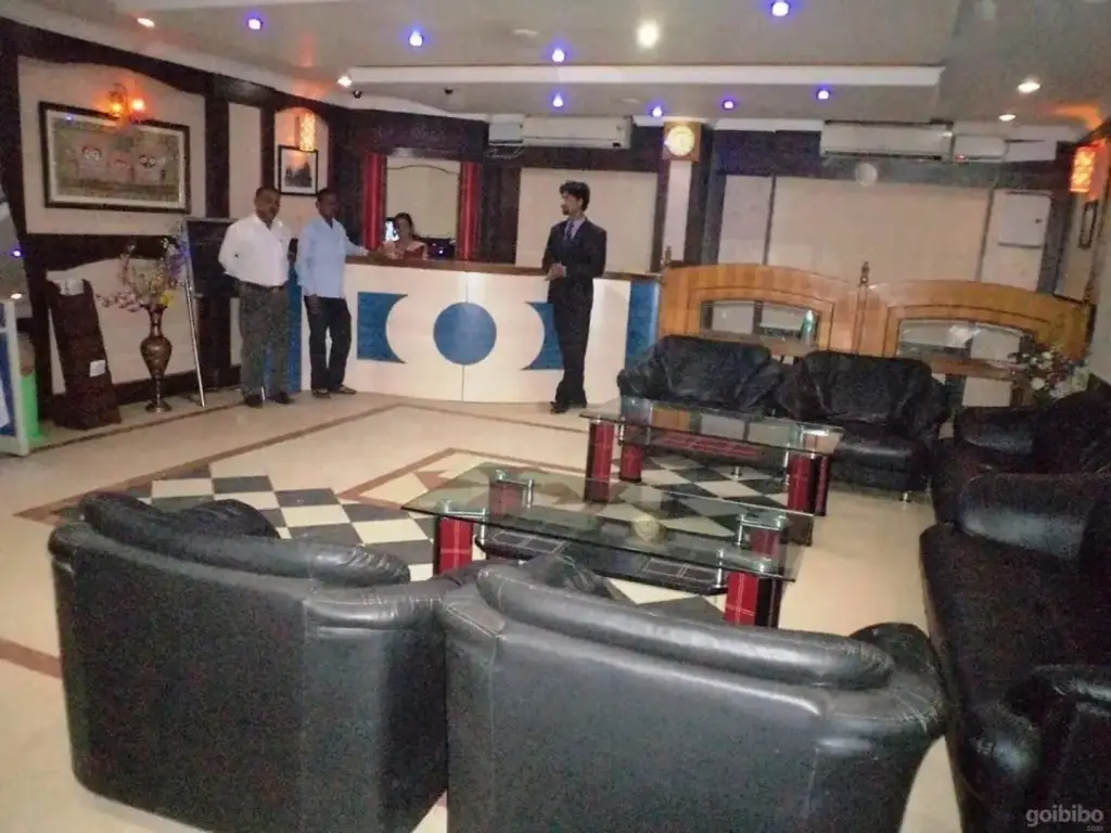 Бхубанешвар: OYO Rooms Rajmahal Square 2