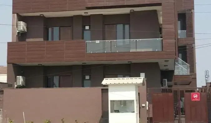 OYO Rooms Noida Expressway Sector 44 — фото 1