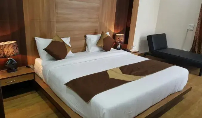 Нойда: OYO Rooms Noida Expressway Sector 44