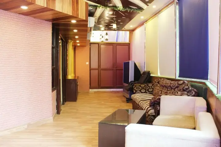 Нью-Дели: OYO 2407 Hotel Gera's M1