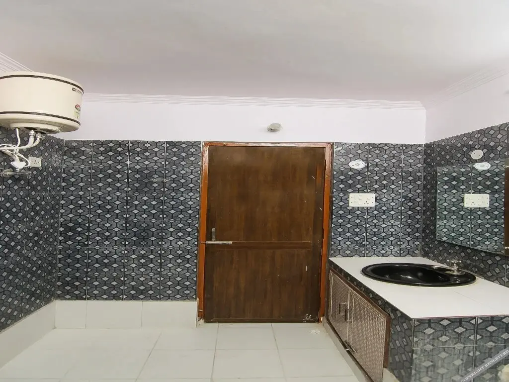 Лакхнау: OYO Rooms Near Mayo Hospital
