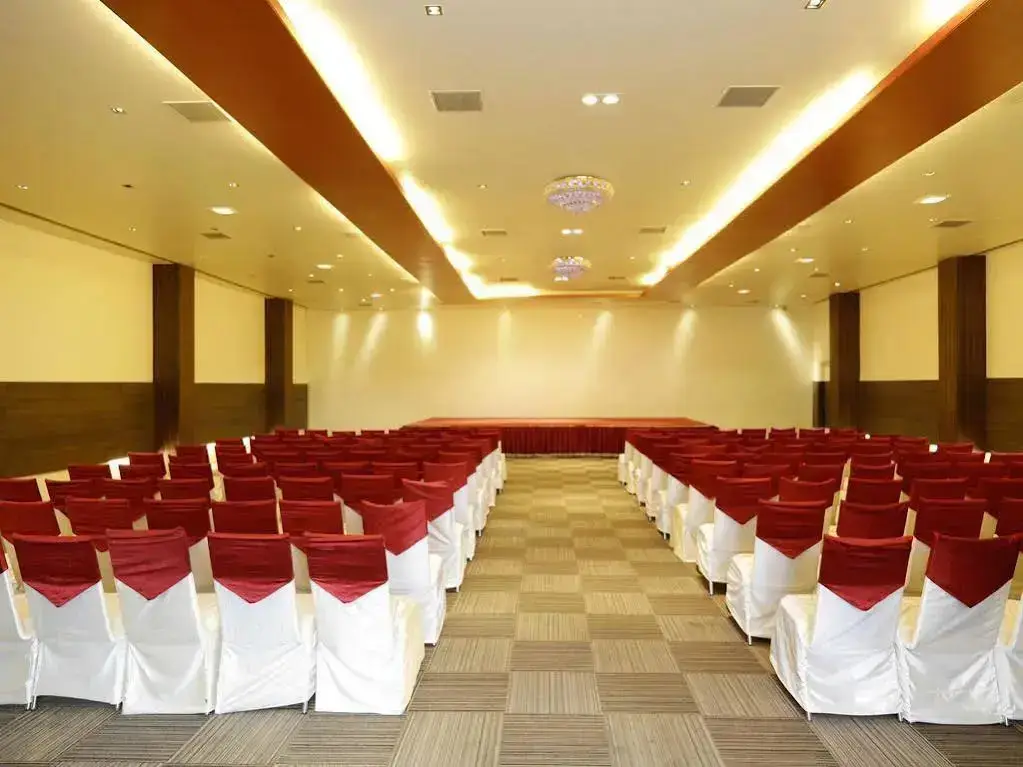 Джайпур: OYO 2166 Hotel KMahaveer