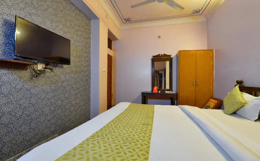 Удаипур: OYO Flagship 2421 Hotel The Ishani