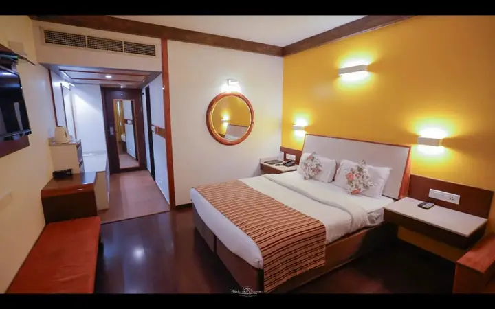 Колхапур: Hotel Vrishali Executive Kolhapur