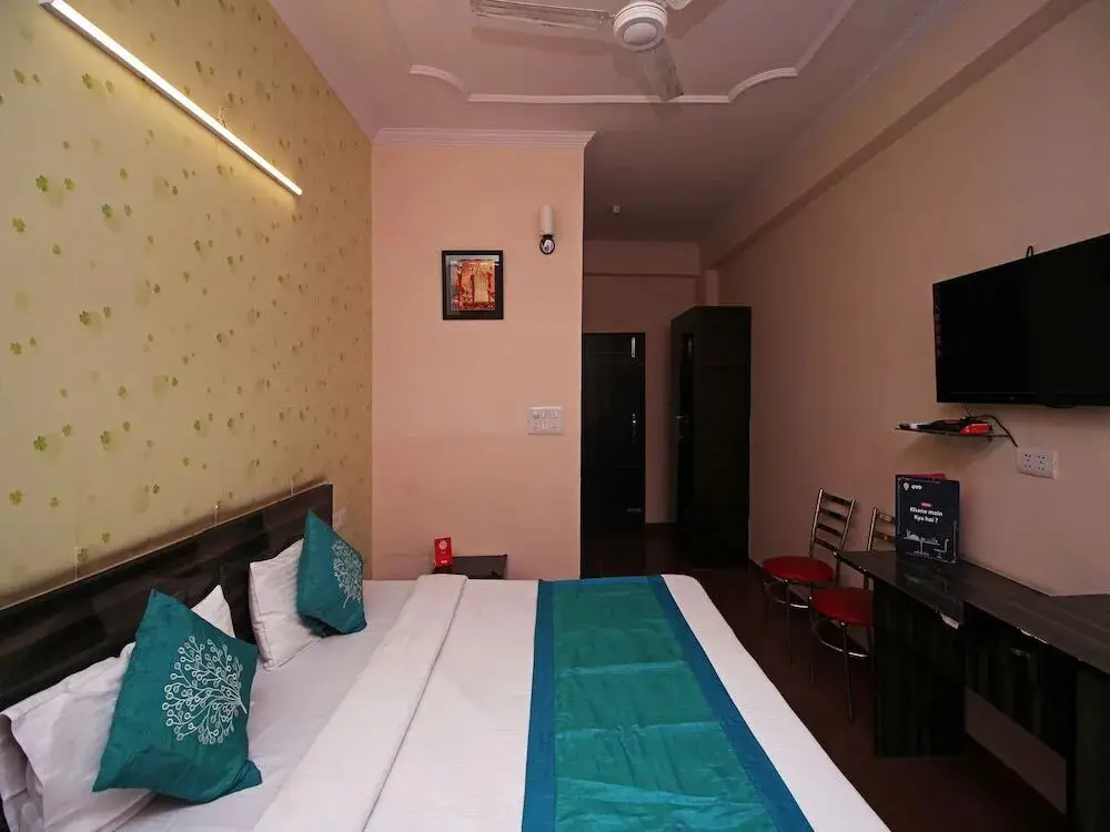 Большая Нойда: Hotel City Rooms Greater Noida by OYO Rooms