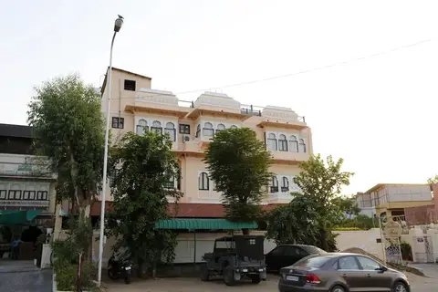 OYO 2700 Hotel Inder Prakash — фото 1